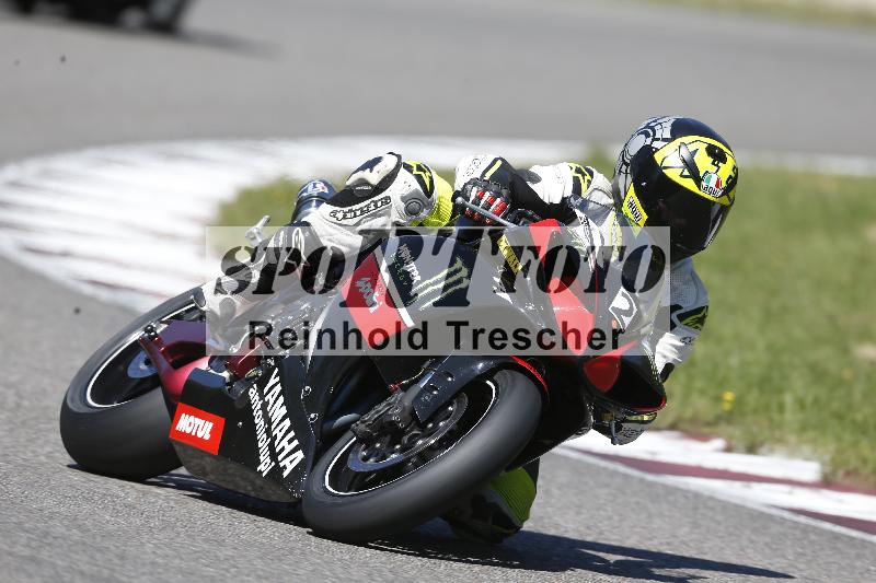 Archiv-2025/48 25.08.2025 Cornu Master School ADR/rot-rouge/2